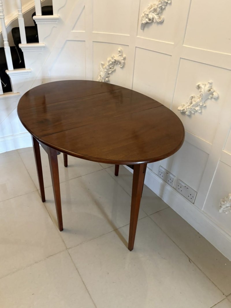 Antique George III Quality Mahogany Drop Leaf Table - Image 5